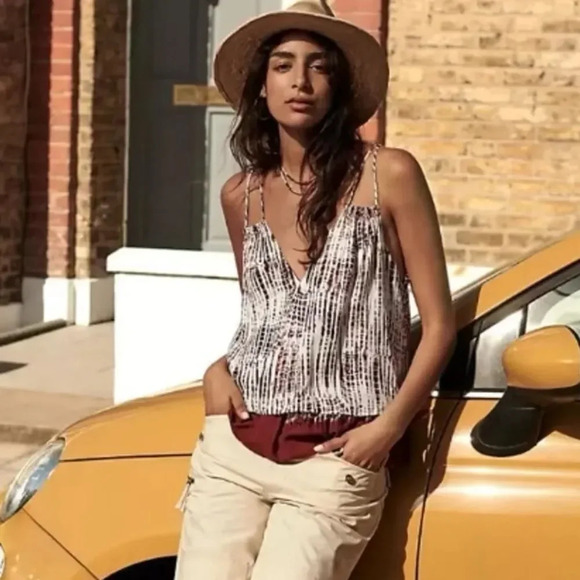 ANTHROPOLOGIE NWOT Olivia Layered Cami in Neutral Motif - Picture 2 of 11